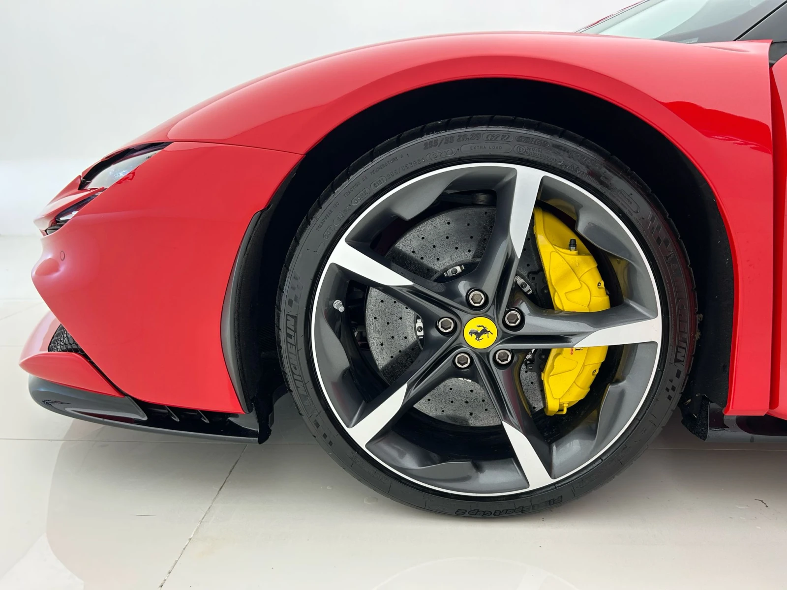 Ferrari SF90 Stradale