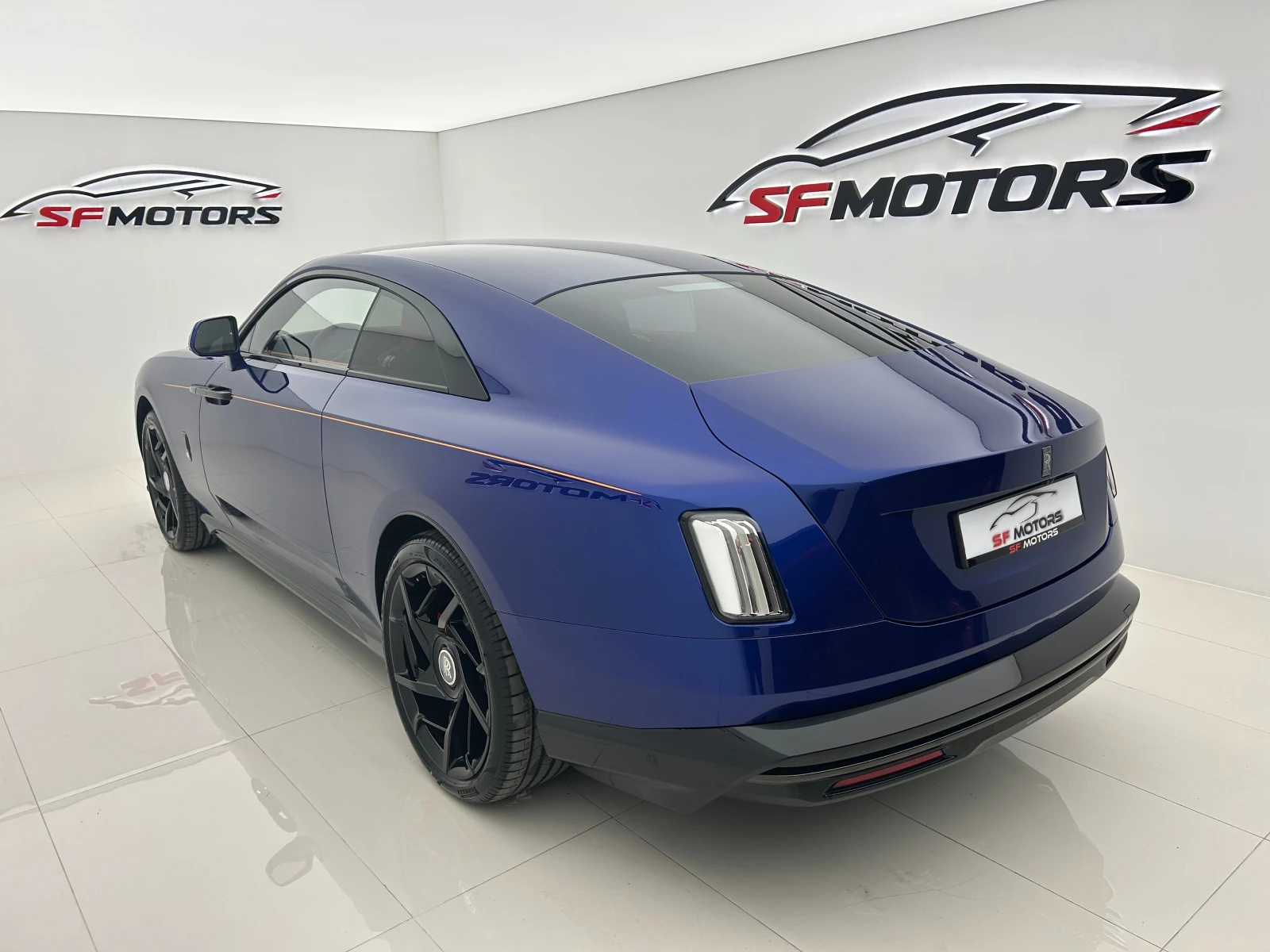 Rolls-Royce Spectre