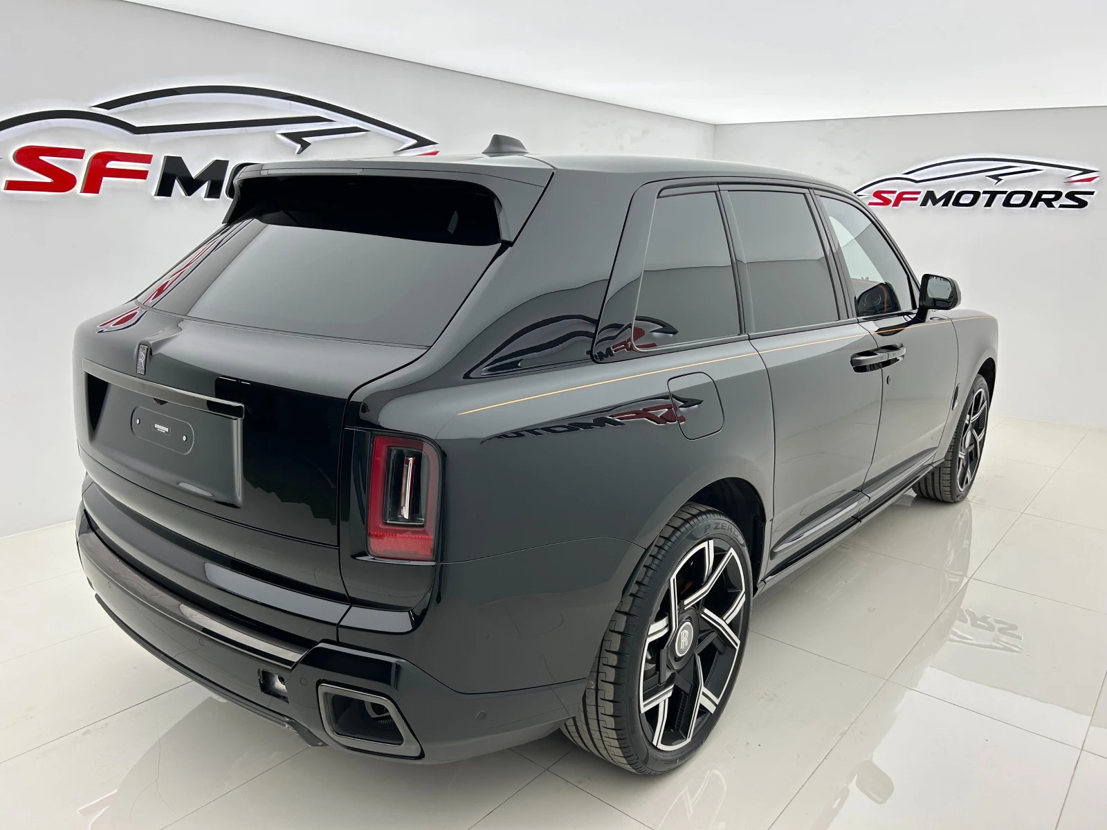 Rolls-Royce Cullinan Black Badge Series II