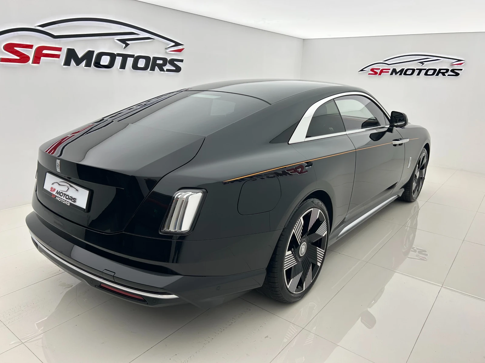 Rolls-Royce Spectre